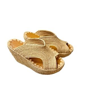 Stylish Tan Woven Wedges
